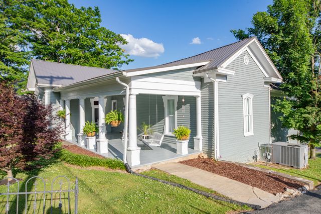 1586 Main St, Lynnville, TN 38472