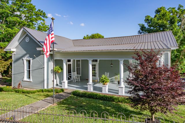 1586 Main St, Lynnville, TN 38472