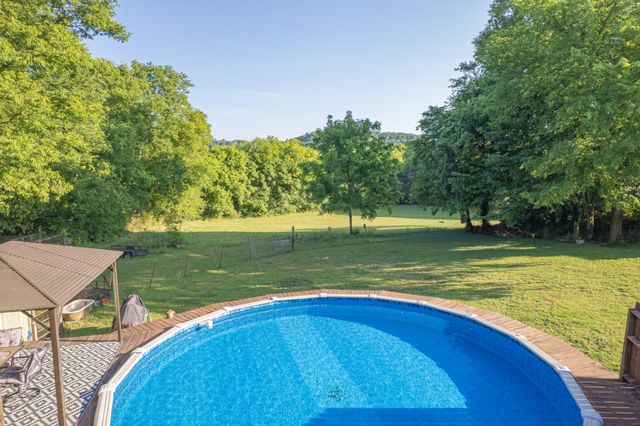 1586 Main St, Lynnville, TN 38472