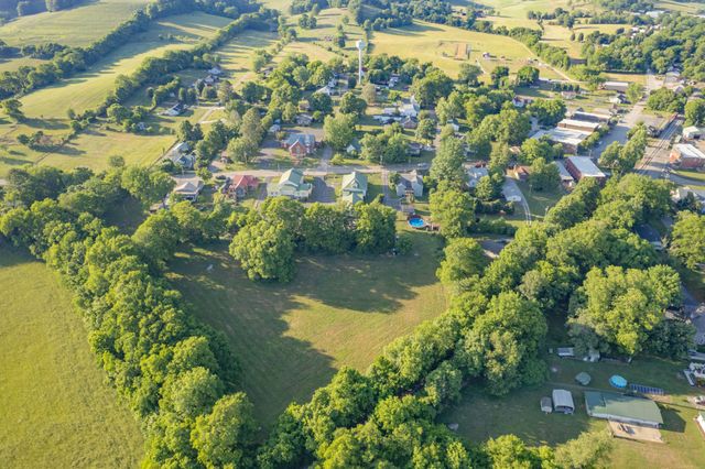 1586 Main St, Lynnville, TN 38472