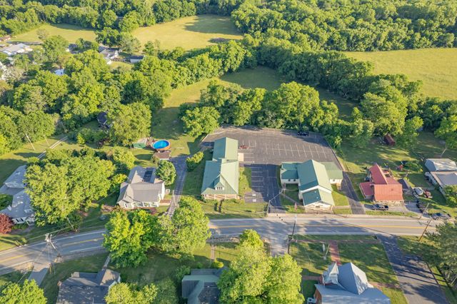 1586 Main St, Lynnville, TN 38472