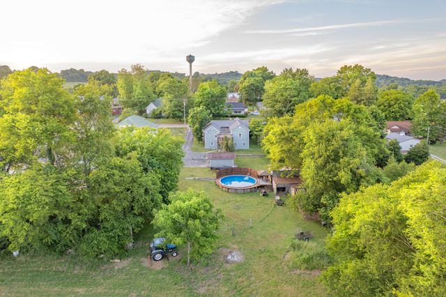 1586 Main St, Lynnville, TN 38472