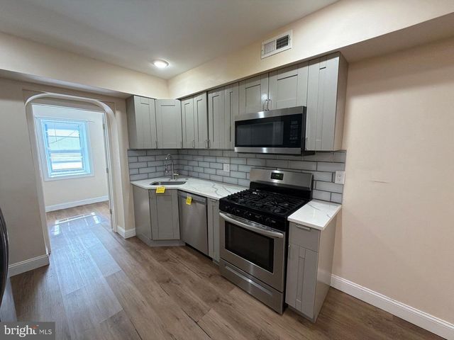 608 WINTON ST, Philadelphia, PA 19148