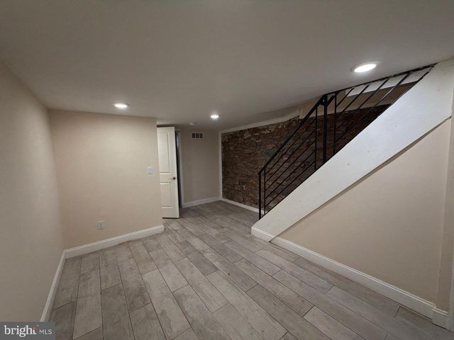 608 WINTON ST, Philadelphia, PA 19148