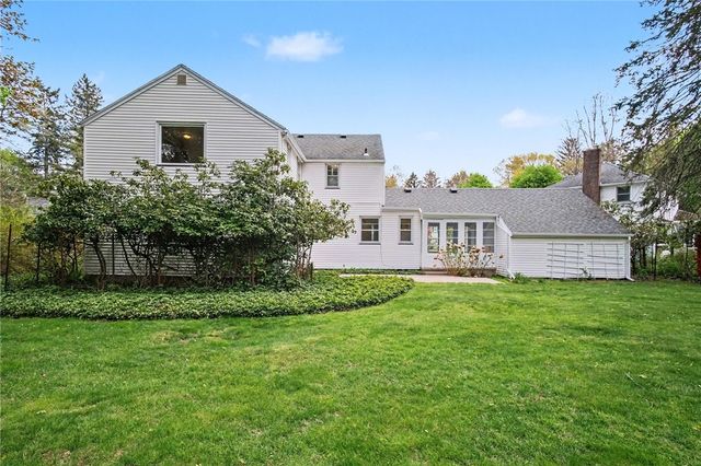 236 Frankland Road, Irondequoit, NY 14617