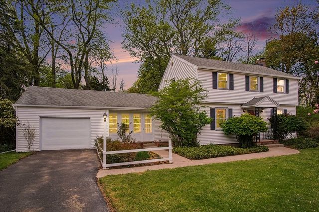236 Frankland Road, Irondequoit, NY 14617