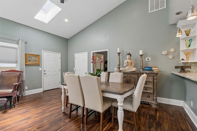 1024 16TH AVENUE N, St Petersburg, FL 33704