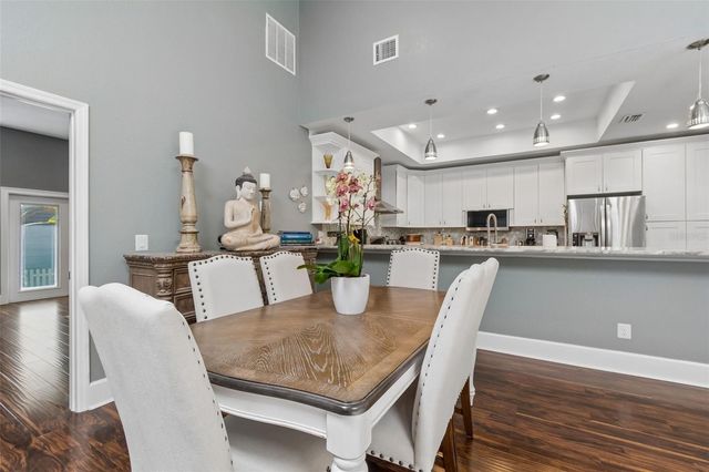 1024 16TH AVENUE N, St Petersburg, FL 33704