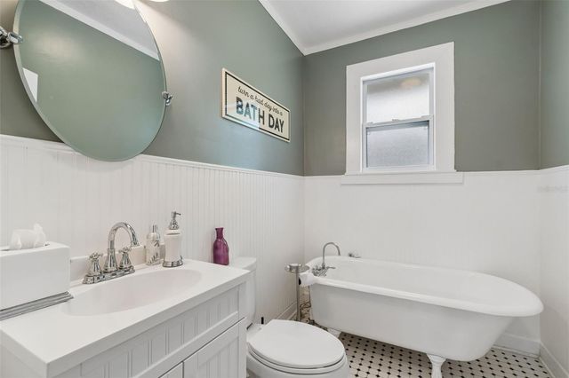 1024 16TH AVENUE N, St Petersburg, FL 33704