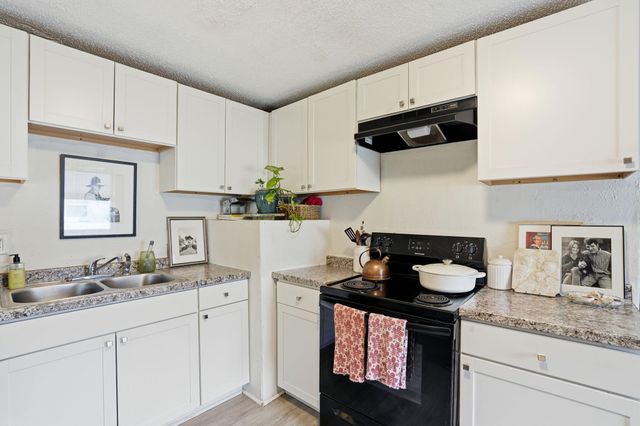 1910 Able Street, Charleston, SC 29407