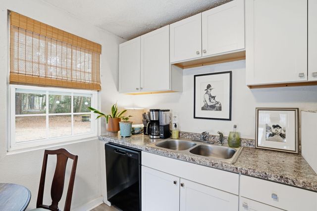 1910 Able Street, Charleston, SC 29407