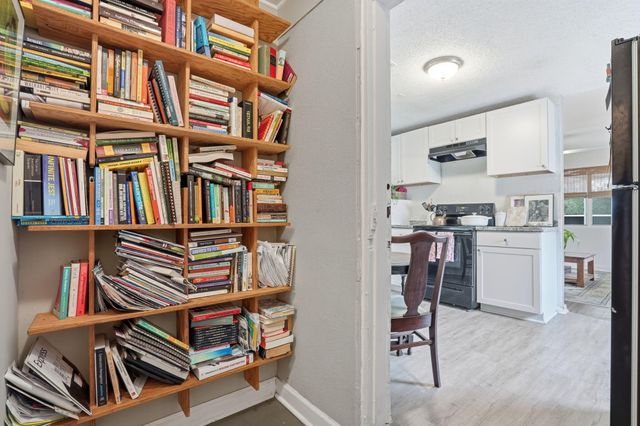 1910 Able Street, Charleston, SC 29407