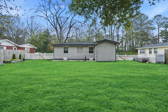 1910 Able Street, Charleston, SC 29407