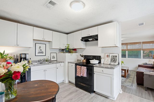 1910 Able Street, Charleston, SC 29407