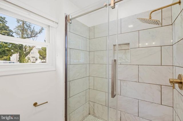 10816 RED LION RD, White Marsh, MD 21162