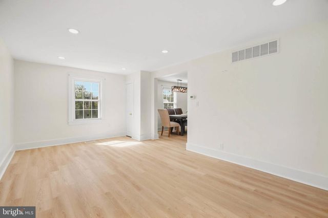 10816 RED LION RD, White Marsh, MD 21162