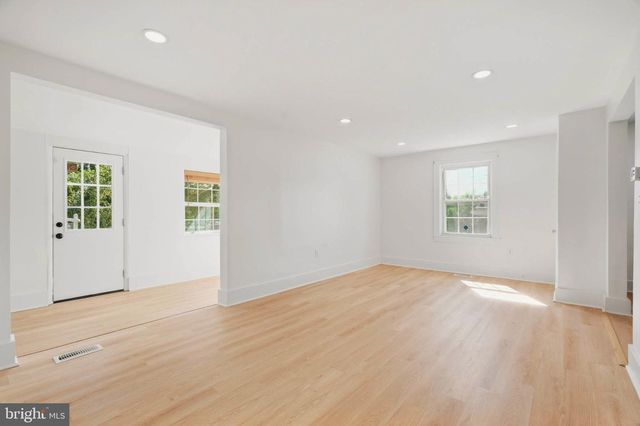 10816 RED LION RD, White Marsh, MD 21162