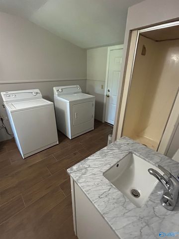 3045 Walden Road, Gadsden, AL 35904