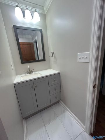 3045 Walden Road, Gadsden, AL 35904