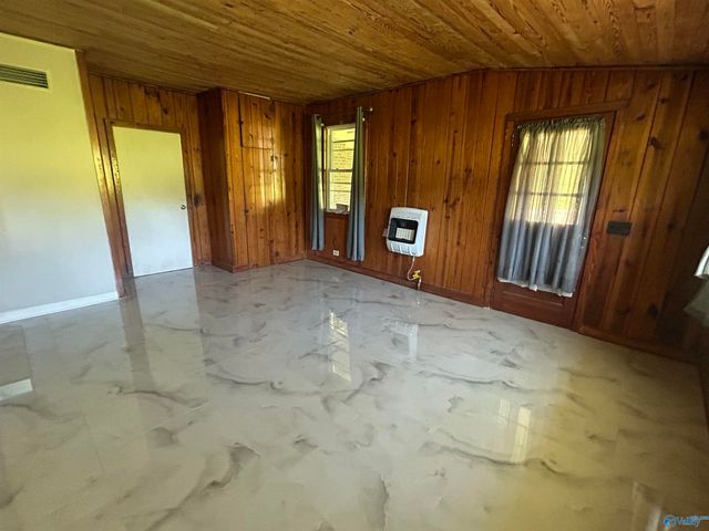 3045 Walden Road, Gadsden, AL 35904