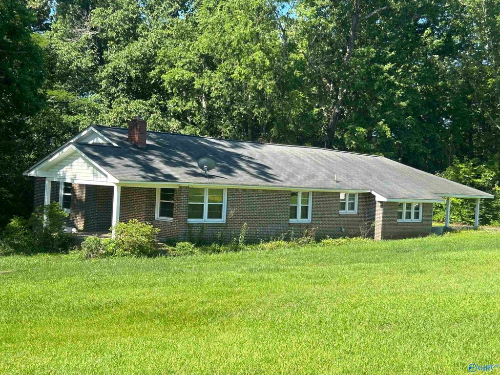 3045 Walden Road, Gadsden, AL 35904