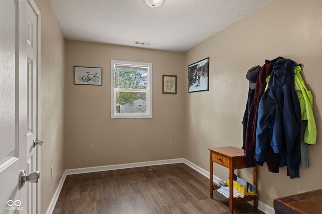 339 Parkway Street, Whiteland, IN 46184