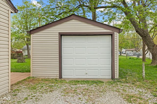 339 Parkway Street, Whiteland, IN 46184