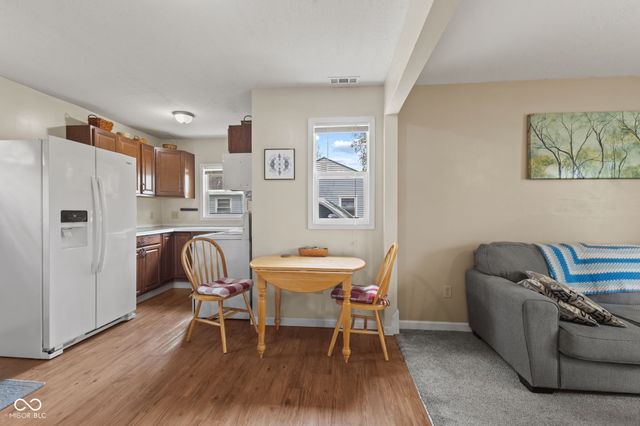 339 Parkway Street, Whiteland, IN 46184