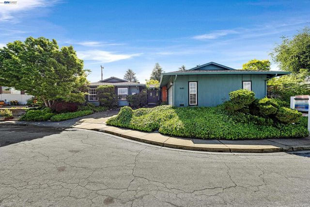 1640 Pajaro Ct, Fremont, CA 94539