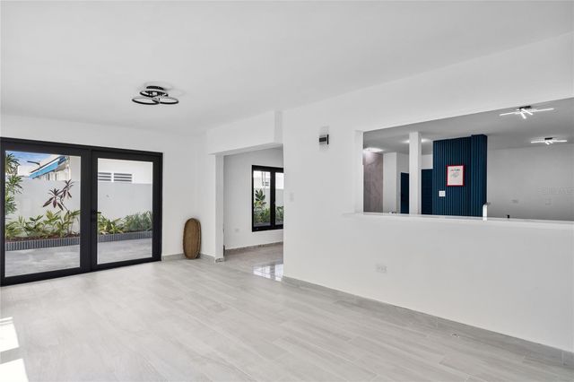 J25 CALLE COSTA BRAVA, Dorado, PR 00646