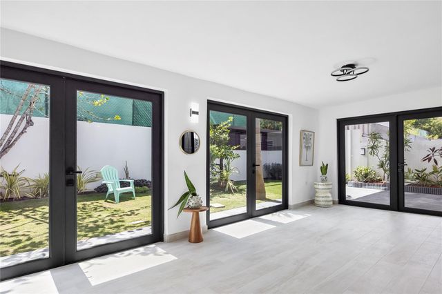 J25 CALLE COSTA BRAVA, Dorado, PR 00646