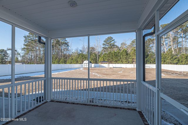 951 Appaloosa Trail, Grimesland, NC 27837