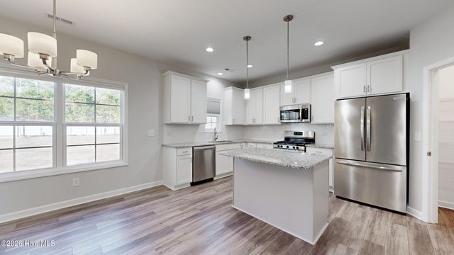 951 Appaloosa Trail, Grimesland, NC 27837