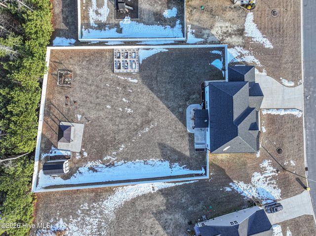 951 Appaloosa Trail, Grimesland, NC 27837