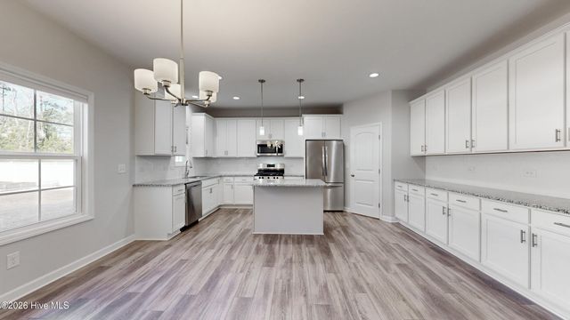 951 Appaloosa Trail, Grimesland, NC 27837