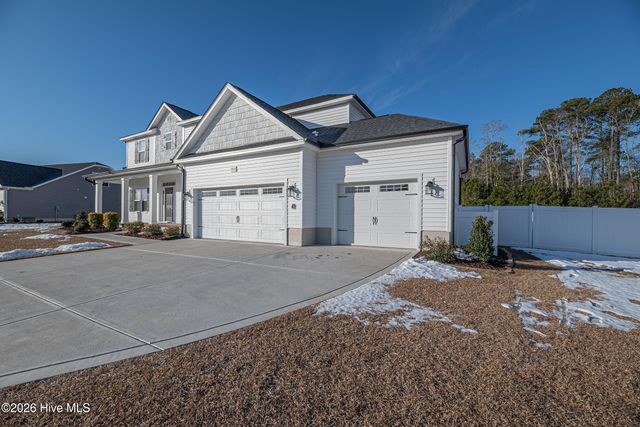 951 Appaloosa Trail, Grimesland, NC 27837