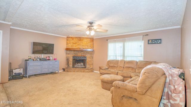 124 &118 Nickey Lane, Harriman, TN 37748