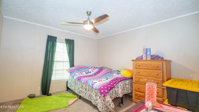 124 &118 Nickey Lane, Harriman, TN 37748