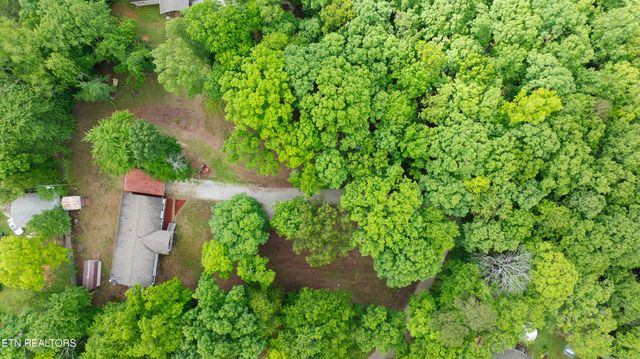 124 &118 Nickey Lane, Harriman, TN 37748