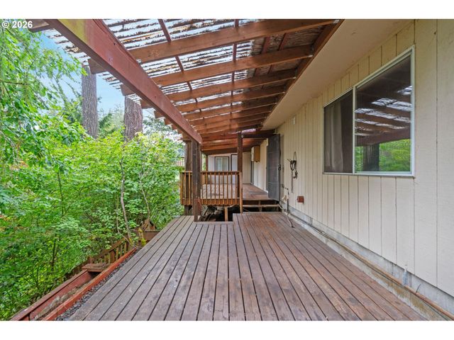 1975 Ne 2ND Pl, Hillsboro, OR 97124