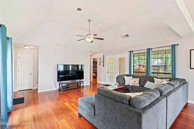 6671 Ironwood Drive, Olive Branch, MS 38654