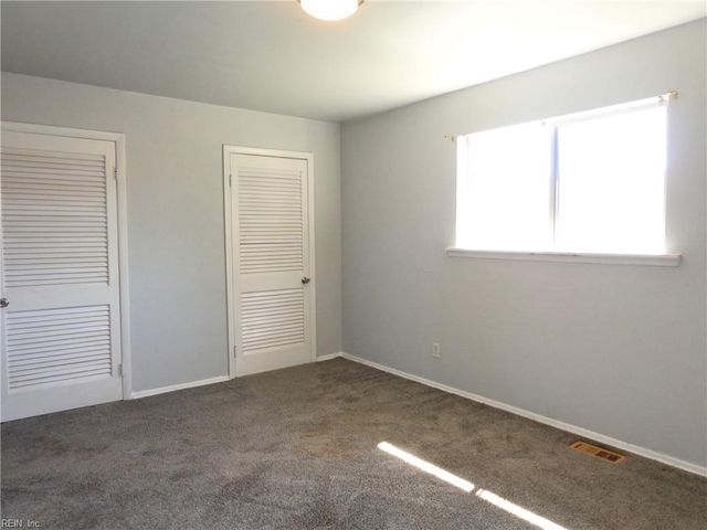 1625 W Pembroke Ave Apt 4, Hampton, VA 23661