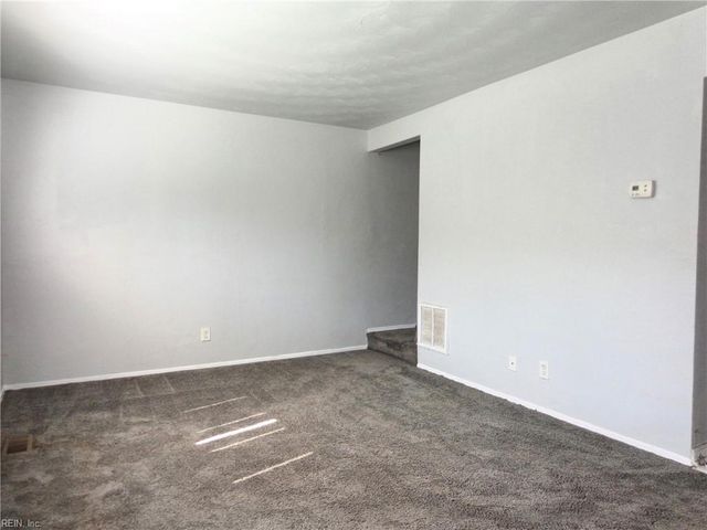 1625 W Pembroke Ave Apt 4, Hampton, VA 23661