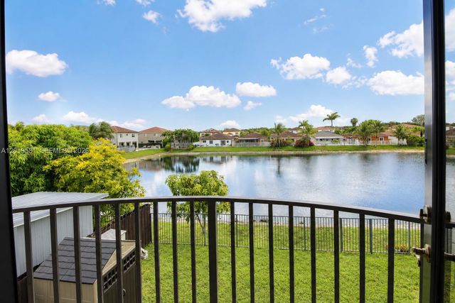 4450 SW 164th Avenue, Miami, FL 33185