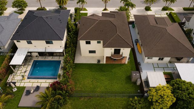 4450 SW 164th Avenue, Miami, FL 33185