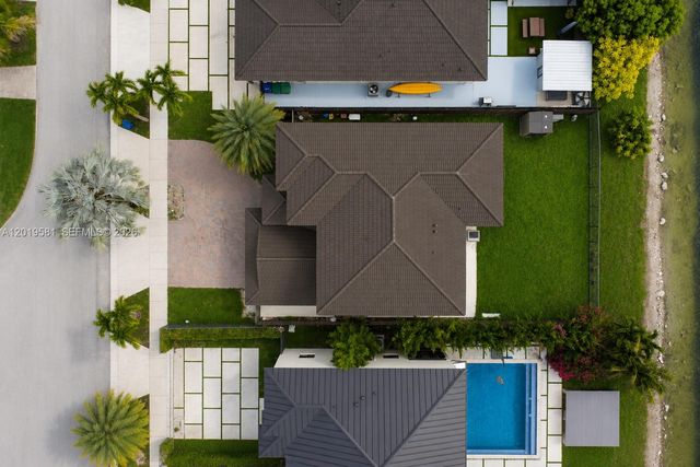 4450 SW 164th Avenue, Miami, FL 33185
