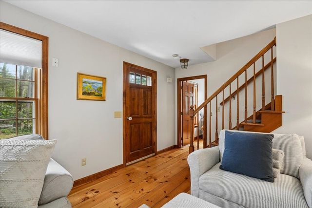 35 Haynes Road, Deerfield, NH 03037