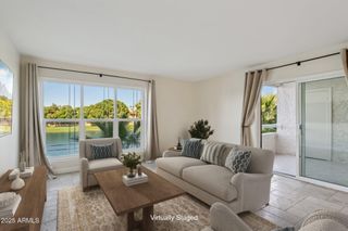 5102 N 31ST Place 425, Phoenix, AZ 85016