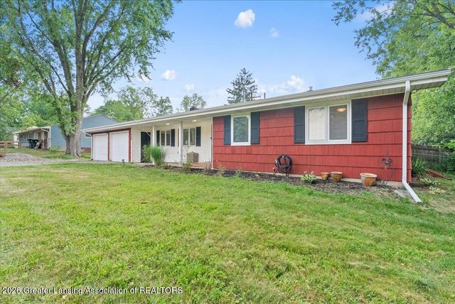 1438 N Hagadorn Road, East Lansing, MI 48823