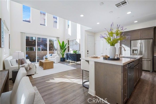 7437 Solstice Pl, Rancho Cucamonga, CA 91739